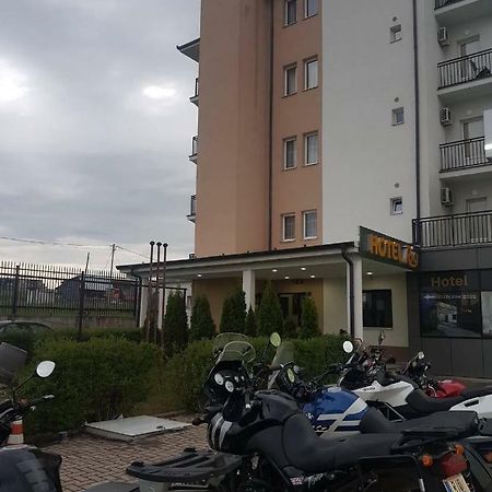 Hotel Rio 普里什蒂纳 外观 照片