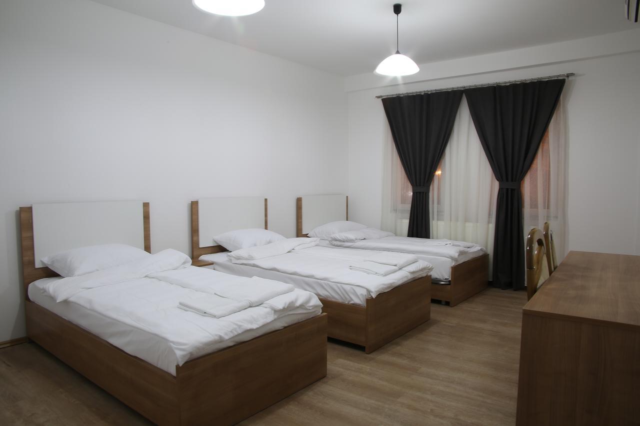 Hotel Rio 普里什蒂纳 外观 照片