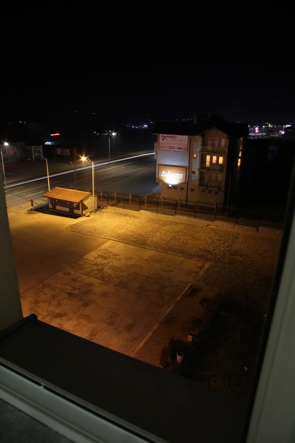Hotel Rio 普里什蒂纳 外观 照片