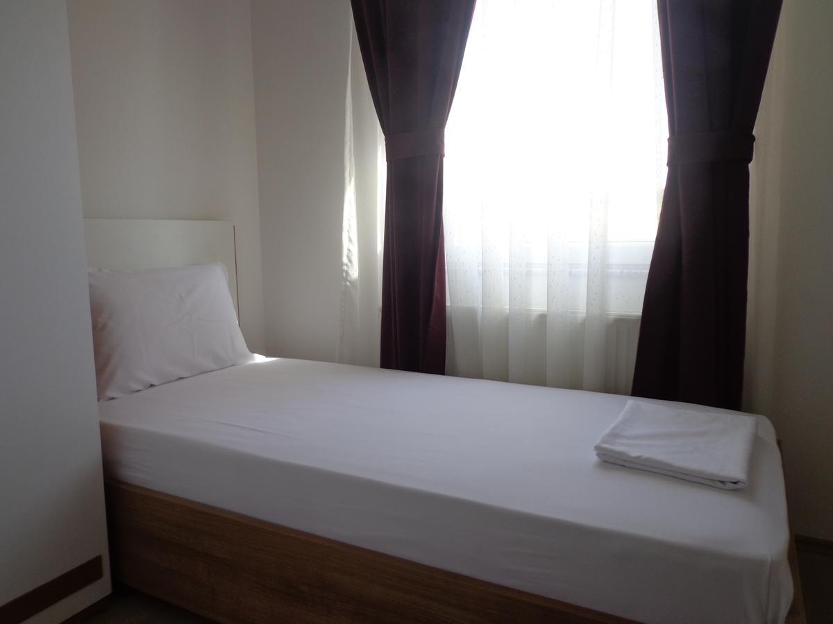 Hotel Rio 普里什蒂纳 外观 照片