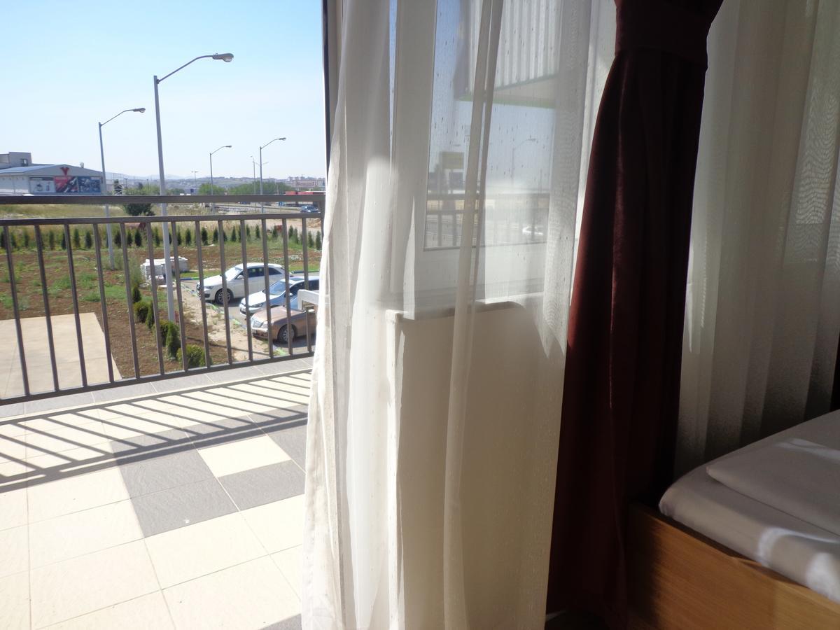 Hotel Rio 普里什蒂纳 外观 照片