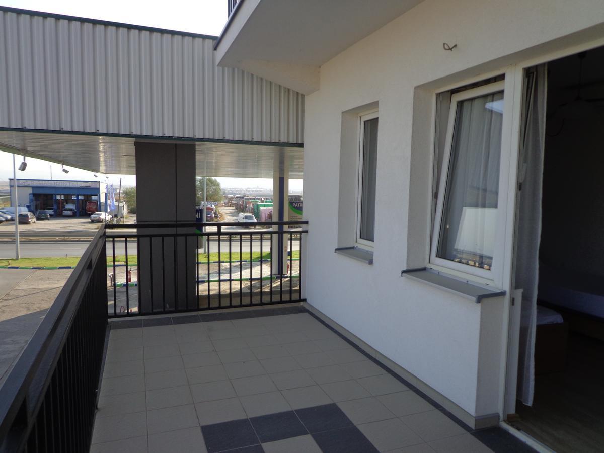 Hotel Rio 普里什蒂纳 外观 照片